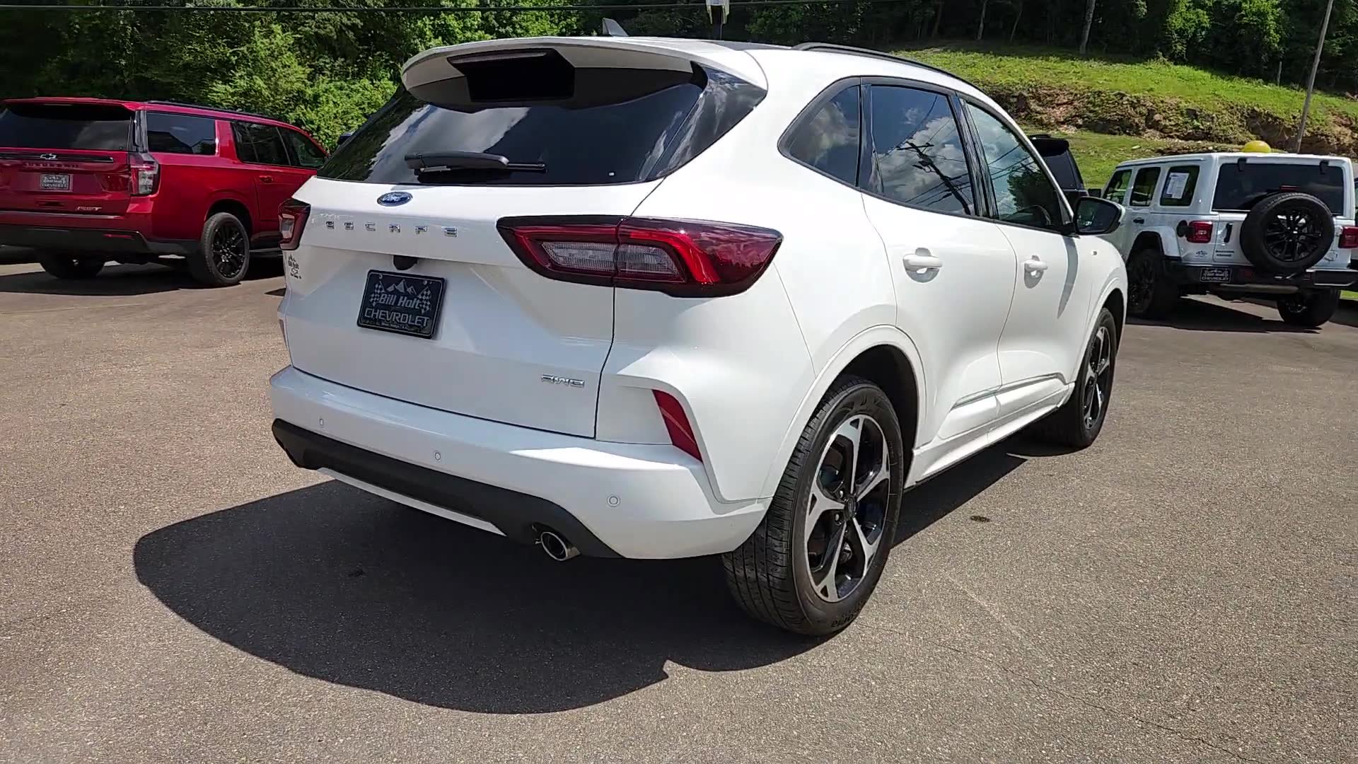 Used 2025 Ford Escape ST-Line Elite AWD/4WD image 5