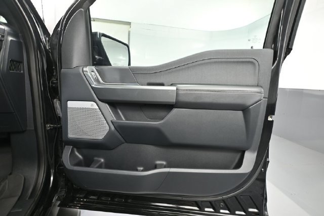Used 2023 Ford F150 Lariat w/ Equipment Group 502A High AWD/4WD image 39