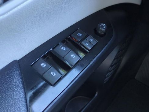 Certified 2016 Toyota Prius Four Touring w/ Premium Convenience Package image 21