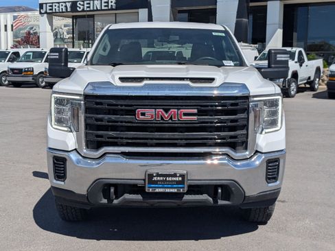 Used 2022 GMC Sierra 2500 Pro w/ Convenience Package image 9