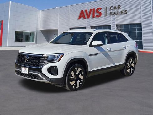 Used 2025 Volkswagen Atlas Cross Sport SE image 1