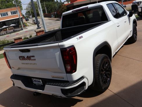 Used 2023 GMC Sierra 1500 Elevation AWD/4WD image 6