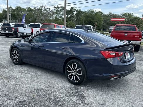 Used 2025 Chevrolet Malibu RS FWD image 4