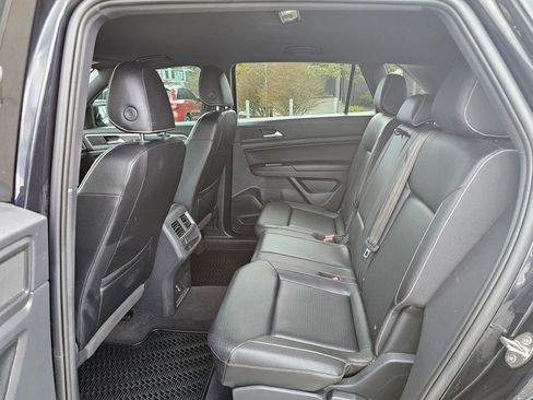 Used 2020 Volkswagen Atlas Cross Sport SE AWD/4WD image 14