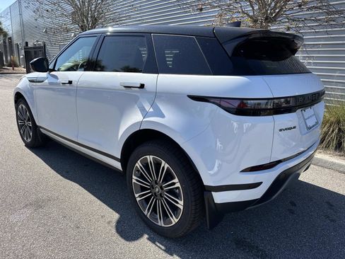 New 2026 Land Rover Range Rover Evoque S image 3