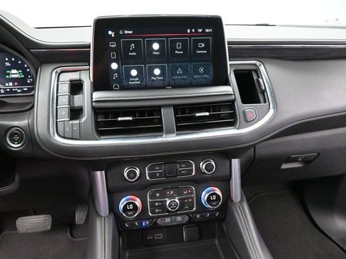 Used 2022 GMC Yukon XL SLT AWD/4WD image 24
