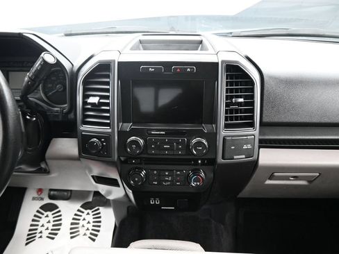 Used 2017 Ford F150 XLT w/ Equipment Group 302A Luxury RWD image 23