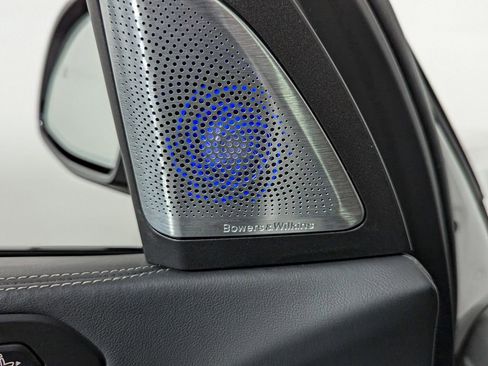 Certified 2024 BMW X7 M60i w/ Executive Package image 18