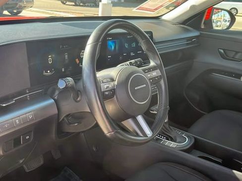 Used 2024 Hyundai Kona SEL FWD image 16