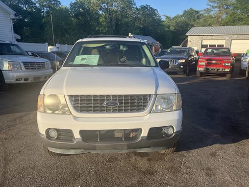 Used 2003 Ford Explorer Sport XLT AWD/4WD image 4