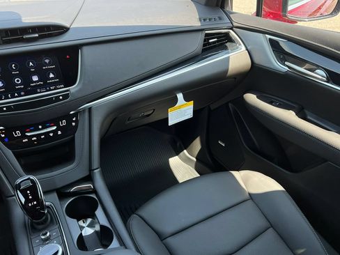 New 2026 Cadillac XT5 Premium Luxury w/ Driver Assist Package AWD/4WD image 35