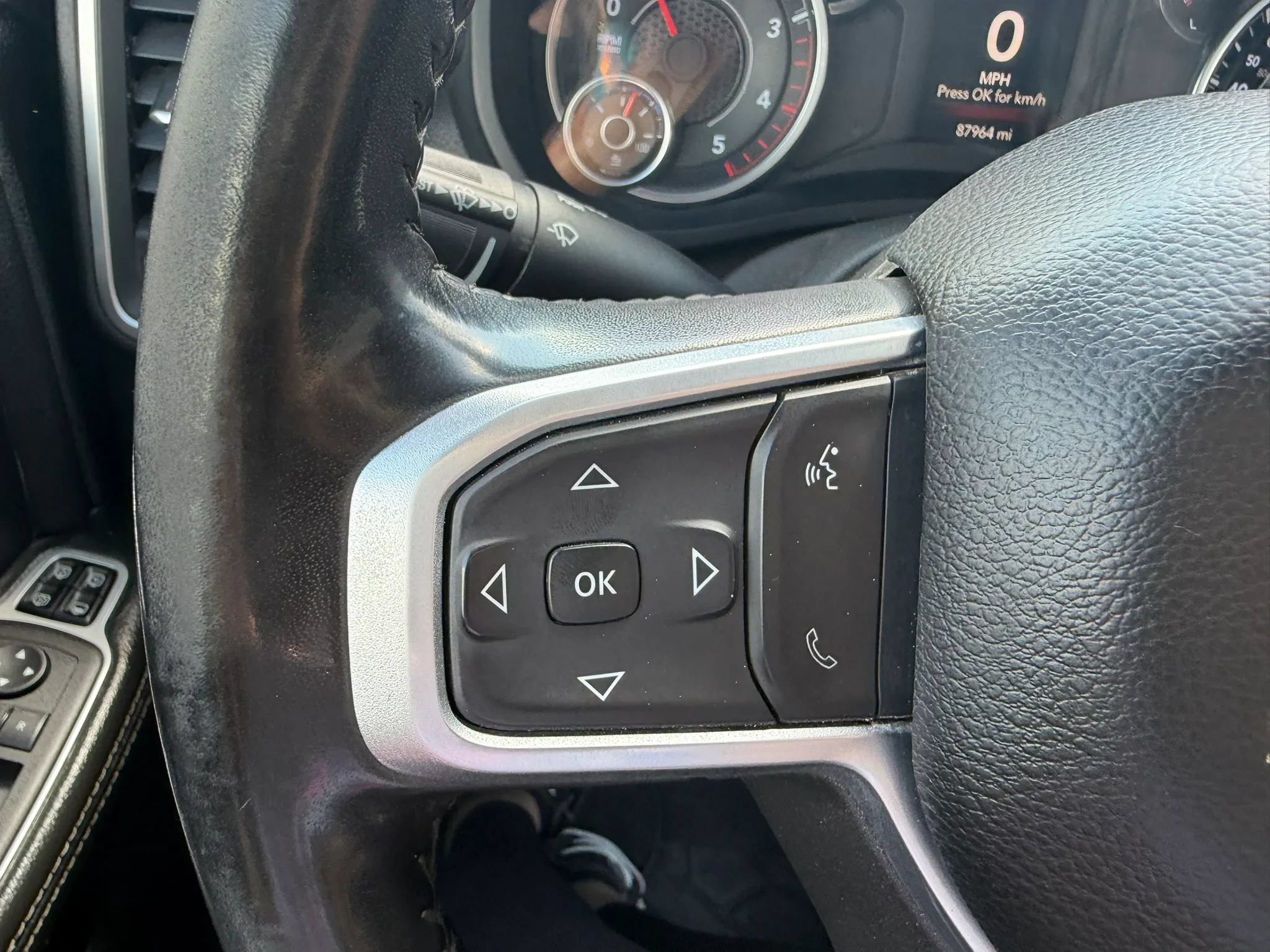 Used 2024 RAM 2500 Big Horn AWD/4WD image 21