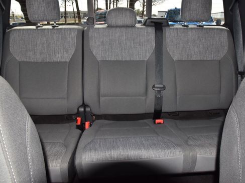 Certified 2022 Ford F150 XLT w/ Equipment Group 302A High image 20