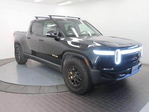 Used 2022 Rivian R1T Adventure AWD/4WD image 9