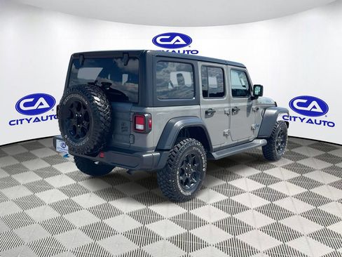 Used 2023 Jeep Wrangler Unlimited w/ Cold Weather Group AWD/4WD image 4