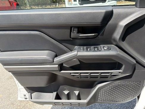 Certified 2025 Toyota Tacoma SR5 w/ SR5 Upgrade Package image 7