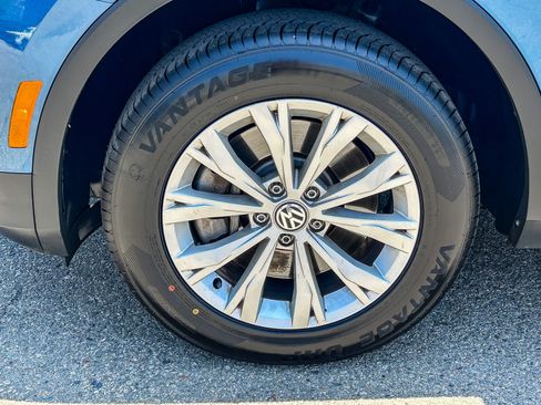 Used 2020 Volkswagen Tiguan S AWD/4WD image 10
