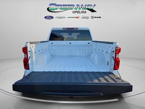 Used 2024 Chevrolet Silverado 1500 Custom image 7