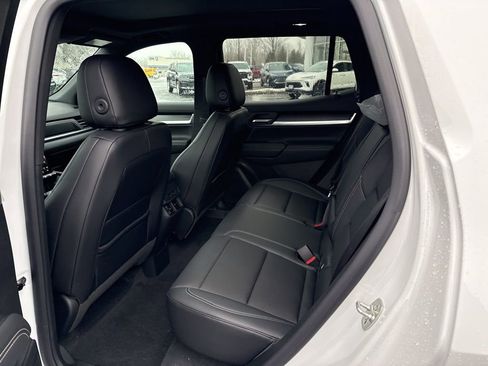 New 2026 GMC Terrain Elevation w/ Elevation Premium Package image 10