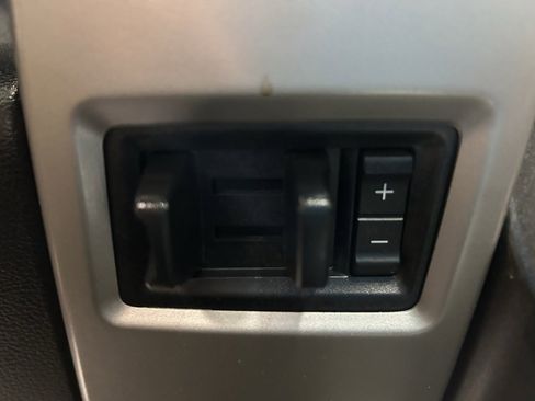 Used 2017 Ford F250 Lariat w/ Lariat Ultimate Package image 16