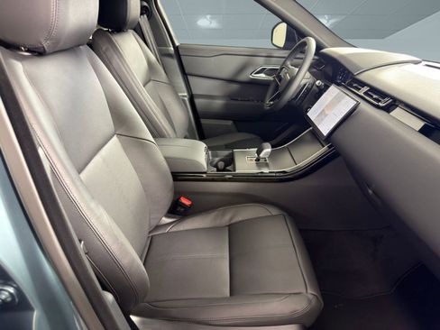 Used 2026 Land Rover Range Rover Velar S image 22