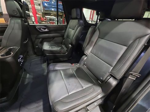 Used 2021 Chevrolet Tahoe LT w/ Rear Media and Nav Package image 23