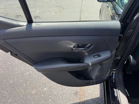Used 2024 Nissan Sentra S FWD image 15