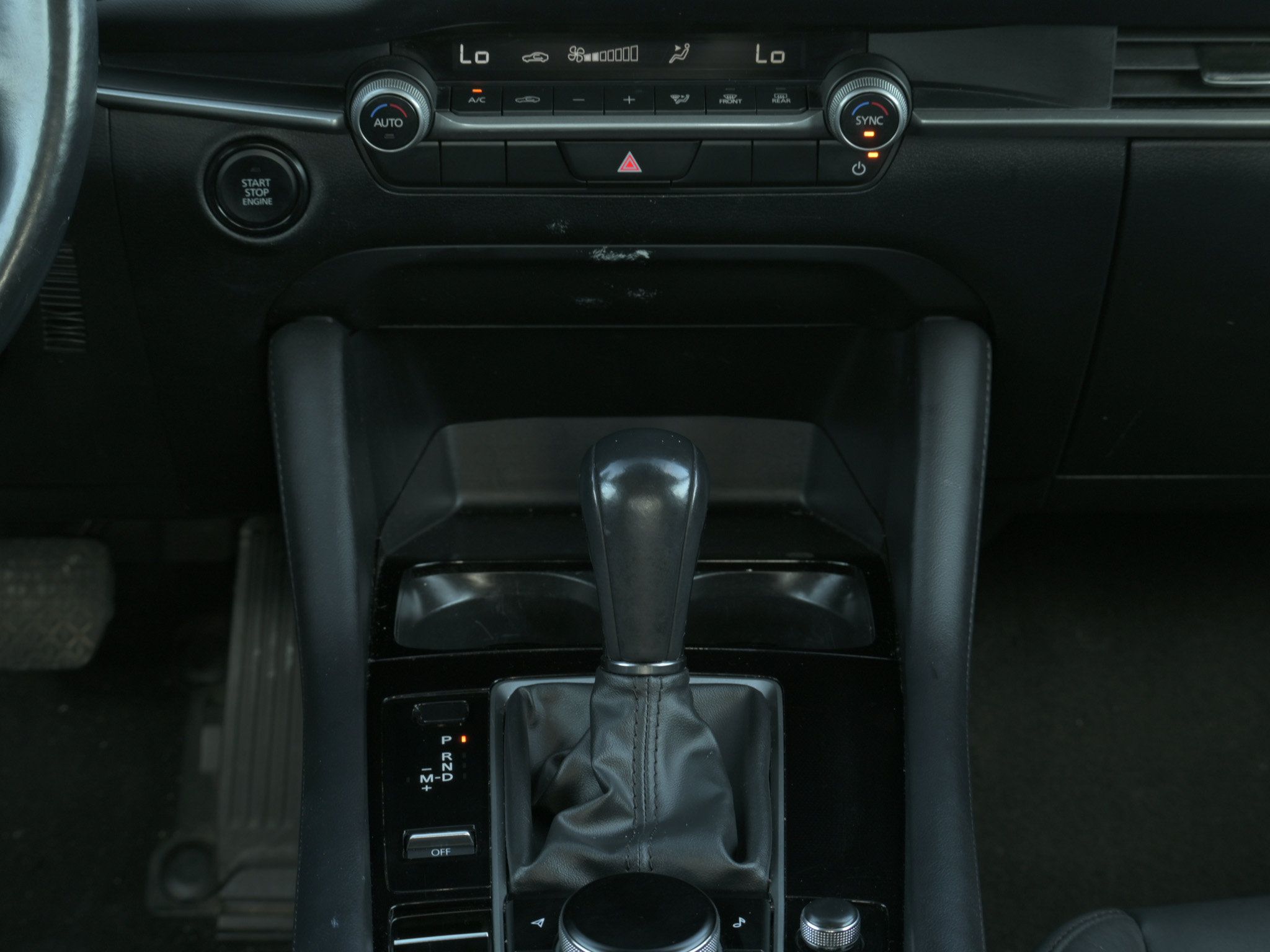 Used 2024 MAZDA MAZDA3 s FWD image 13