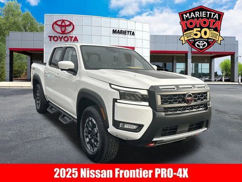 Used 2025 Nissan Frontier PRO-4X w/ Pro Convenience Package image 1
