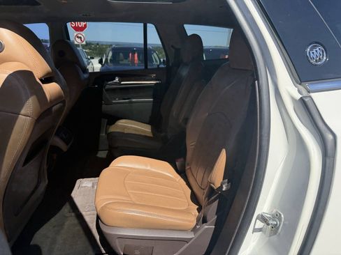 Used 2013 Buick Enclave Leather AWD/4WD image 16