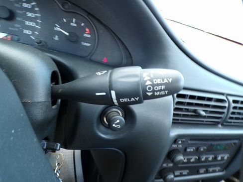 Used 2001 Chevrolet Cavalier Sedan w/ Preferred Equipment Group 1 image 14