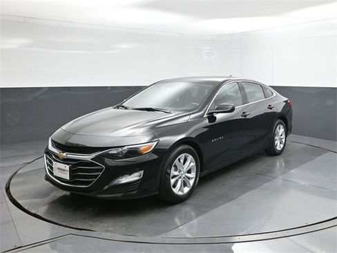 Used 2024 Chevrolet Malibu LT image 34