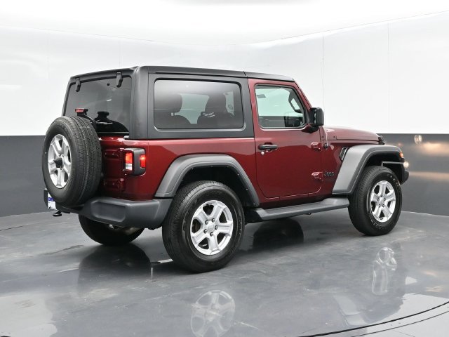 Used 2021 Jeep Wrangler Sport AWD/4WD image 8