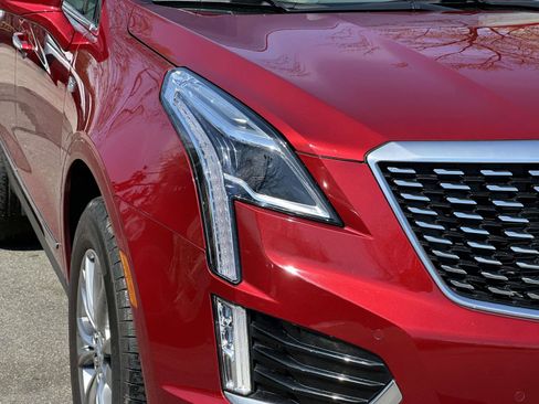 Certified 2023 Cadillac XT5 Premium Luxury image 8