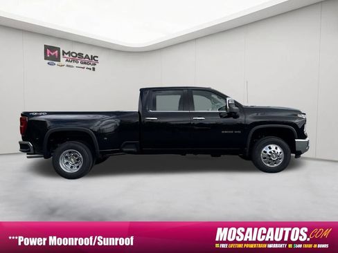 New 2026 Chevrolet Silverado 3500 LTZ w/ LTZ Plus Package AWD/4WD image 9
