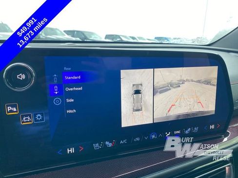 Used 2025 Chevrolet Traverse RS image 25