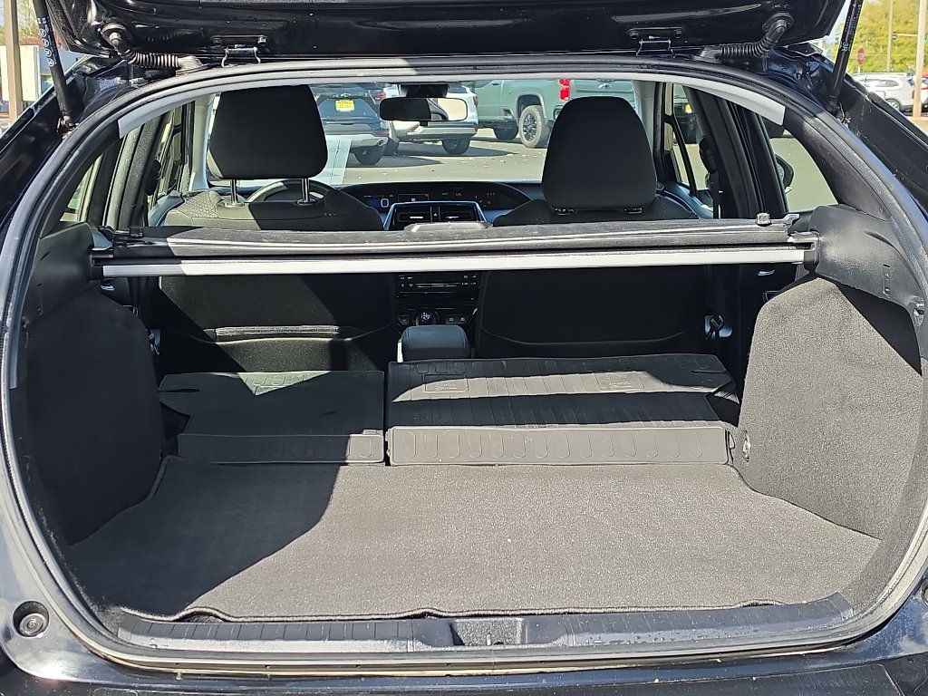 Certified 2019 Toyota Prius LE AWD/4WD image 10