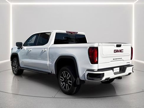 Used 2024 GMC Sierra 1500 AT4 w/ Technology Package AWD/4WD image 3