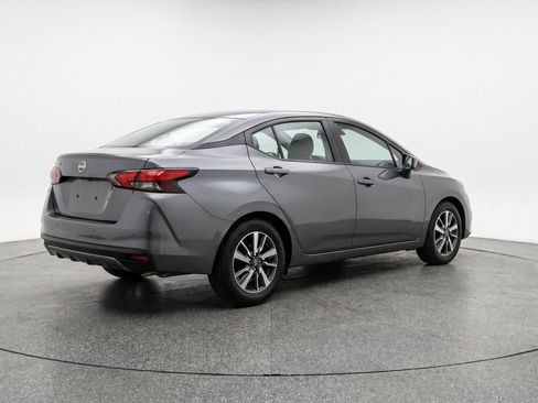 Used 2025 Nissan Versa SV FWD image 9