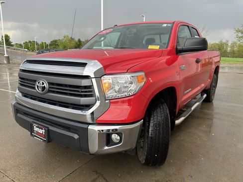 Used 2014 Toyota Tundra SR5 w/ TRD Off Road Package AWD/4WD image 3