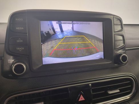 Used 2018 Hyundai Kona SEL w/ SEL Tech Package 02 FWD image 25