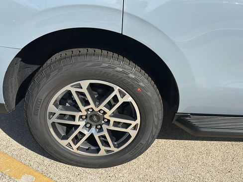 New 2026 Ford Expedition Active AWD/4WD image 8