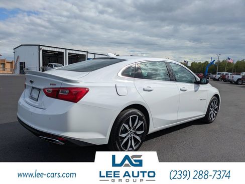 Used 2024 Chevrolet Malibu RS FWD image 3