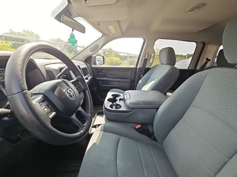 Used 2014 RAM 1500 Express AWD/4WD image 10