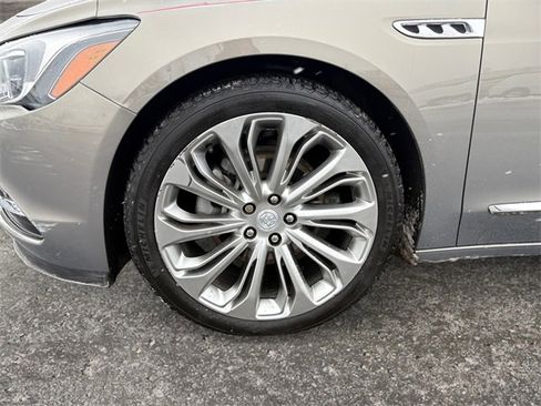 Used 2017 Buick LaCrosse Premium w/ Dynamic Driver Package image 9