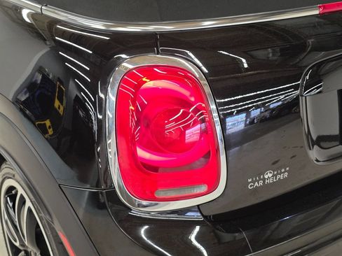 Used 2018 MINI Cooper John Cooper Works FWD image 69
