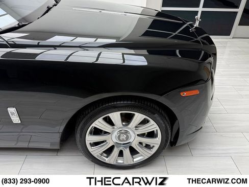 Used 2019 Rolls-Royce Dawn RWD image 27