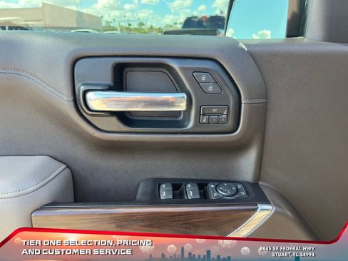 Used 2020 GMC Sierra 1500 SLT w/ SLT Premium Plus Package image 22