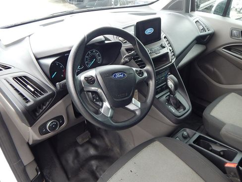 Used 2022 Ford Transit Connect XL image 2