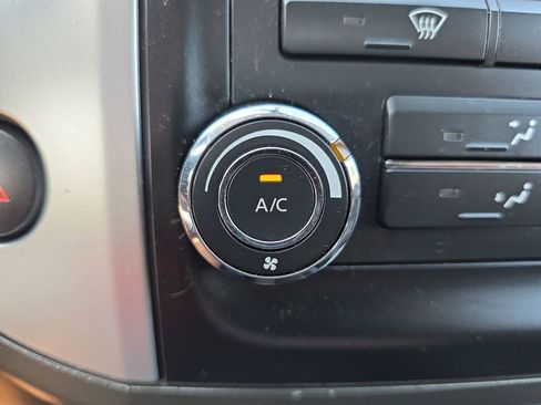 Used 2019 Nissan Frontier SV RWD image 24